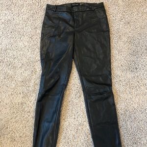 Ivanka Trump faux leather pant size 6